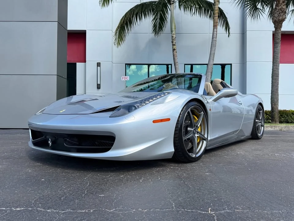 2012 Ferrari 458 Spider - Image 8 of 18