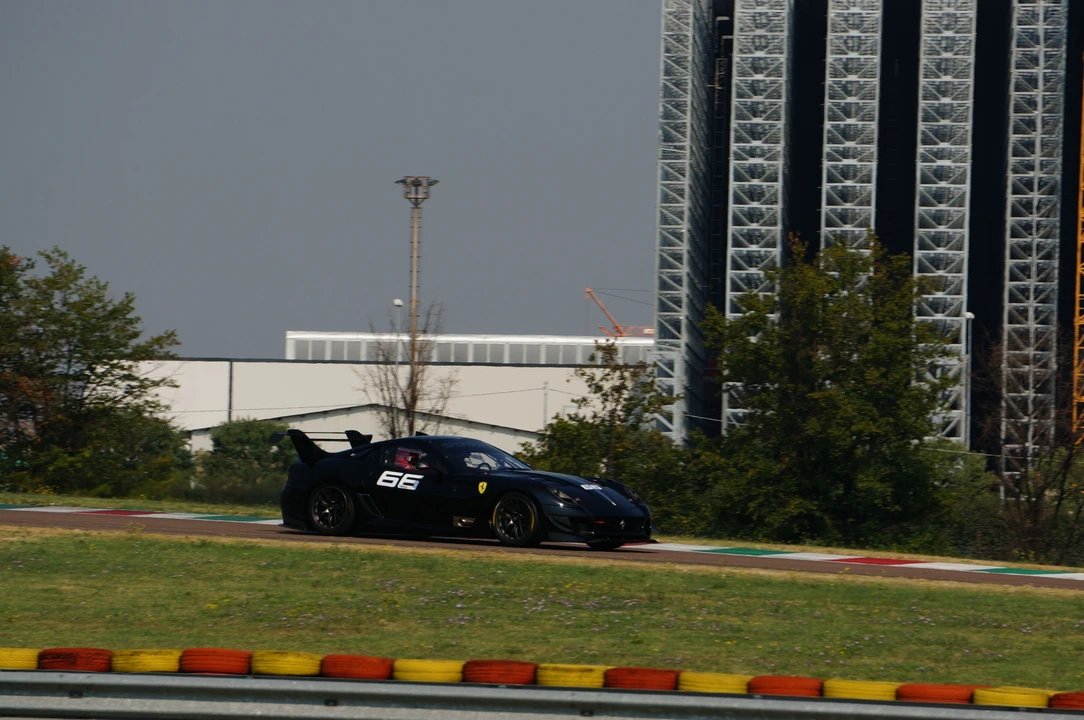2012 Ferrari 599XX - Image 4 of 10