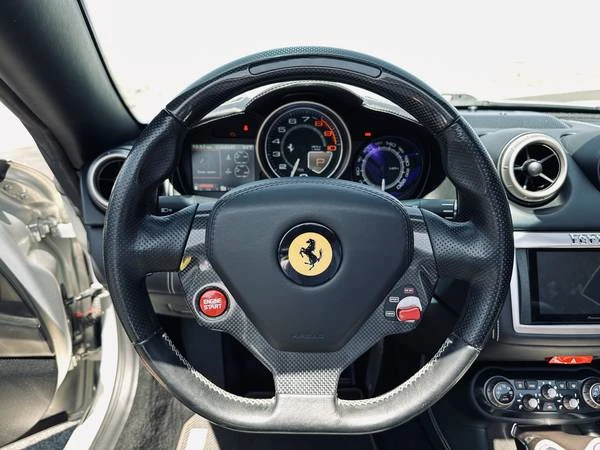 2012 Ferrari California - Image 13 of 17