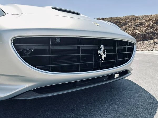 2012 Ferrari California - Image 17 of 17
