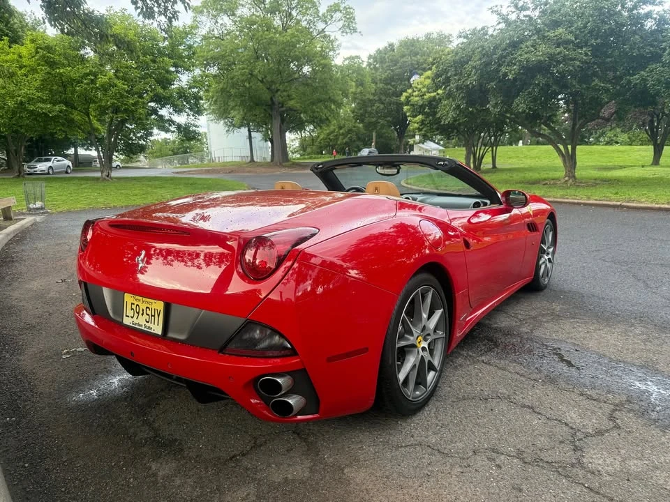 2012 Ferrari California - Image 8 of 20