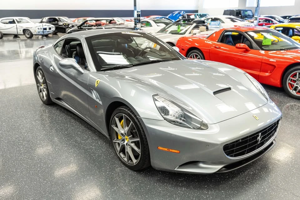2012 Ferrari California - Image 7 of 19