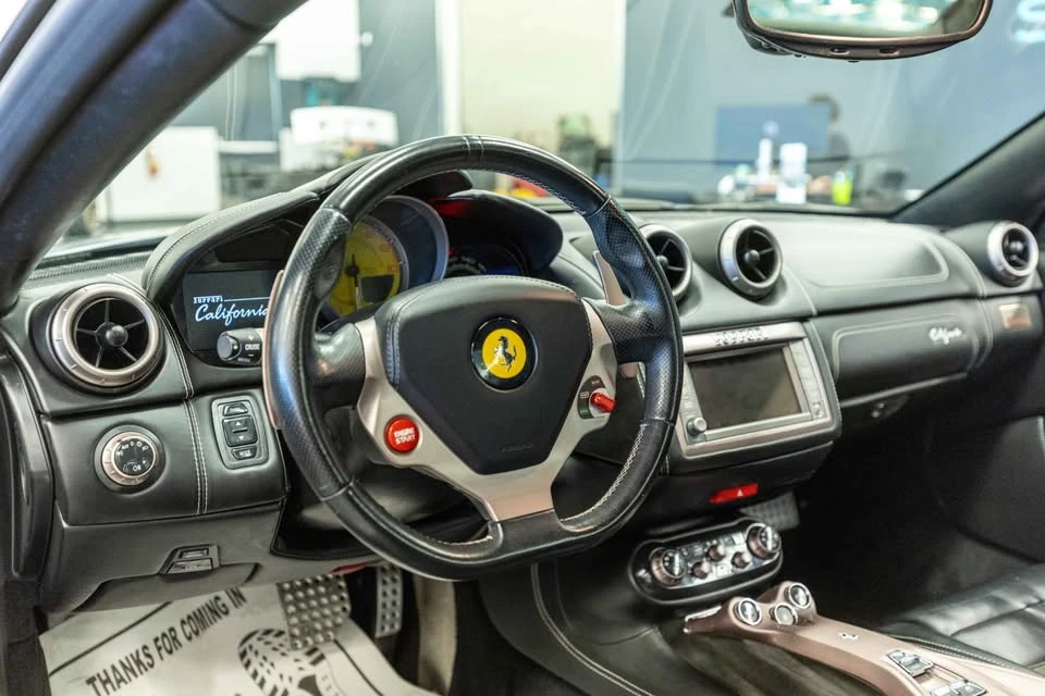 2012 Ferrari California - Image 14 of 19