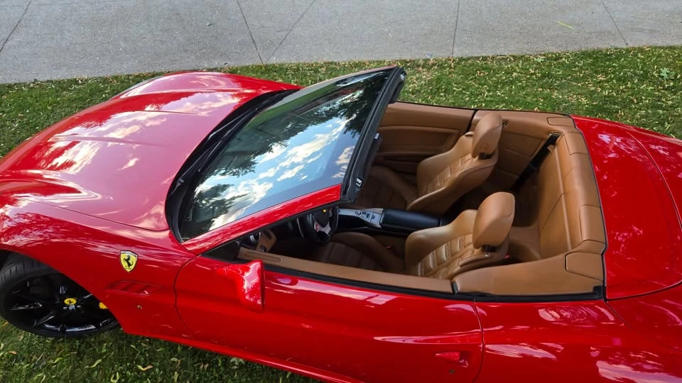 2012 Ferrari California - Image 5 of 18