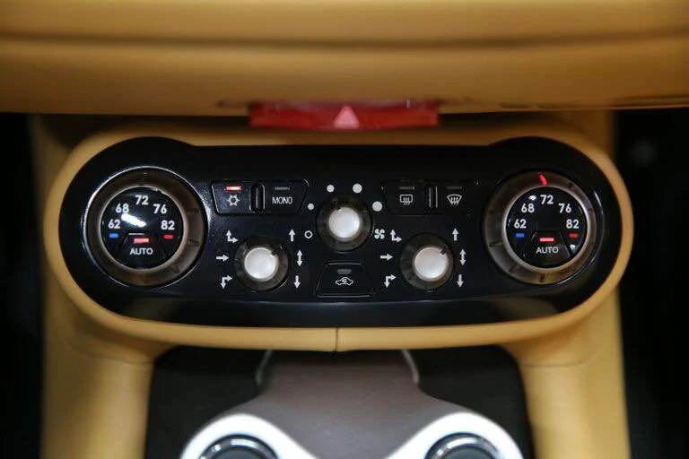 2012 Ferrari California - Image 19 of 20