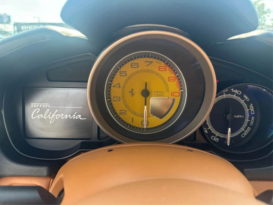 2012 Ferrari California - Image 13 of 15