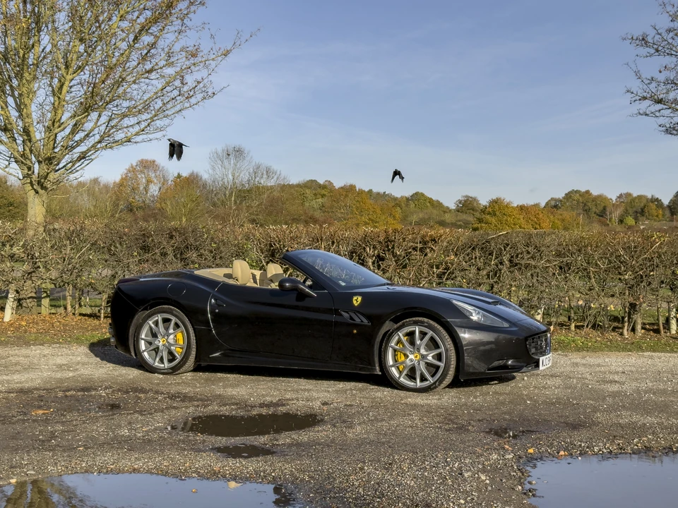 2012 Ferrari California - Image 4 of 31
