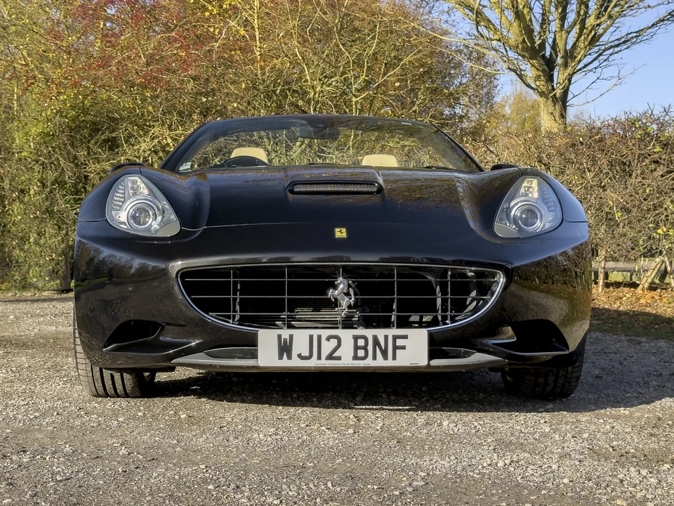 2012 Ferrari California - Image 24 of 31