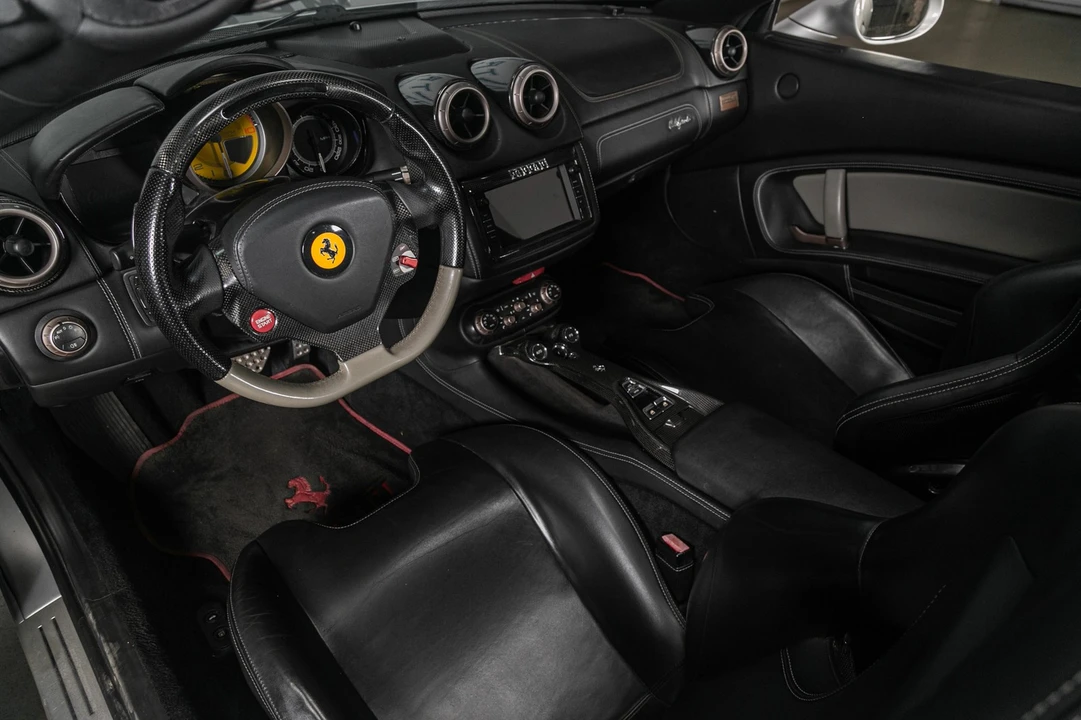 2012 Ferrari California - Image 2 of 21