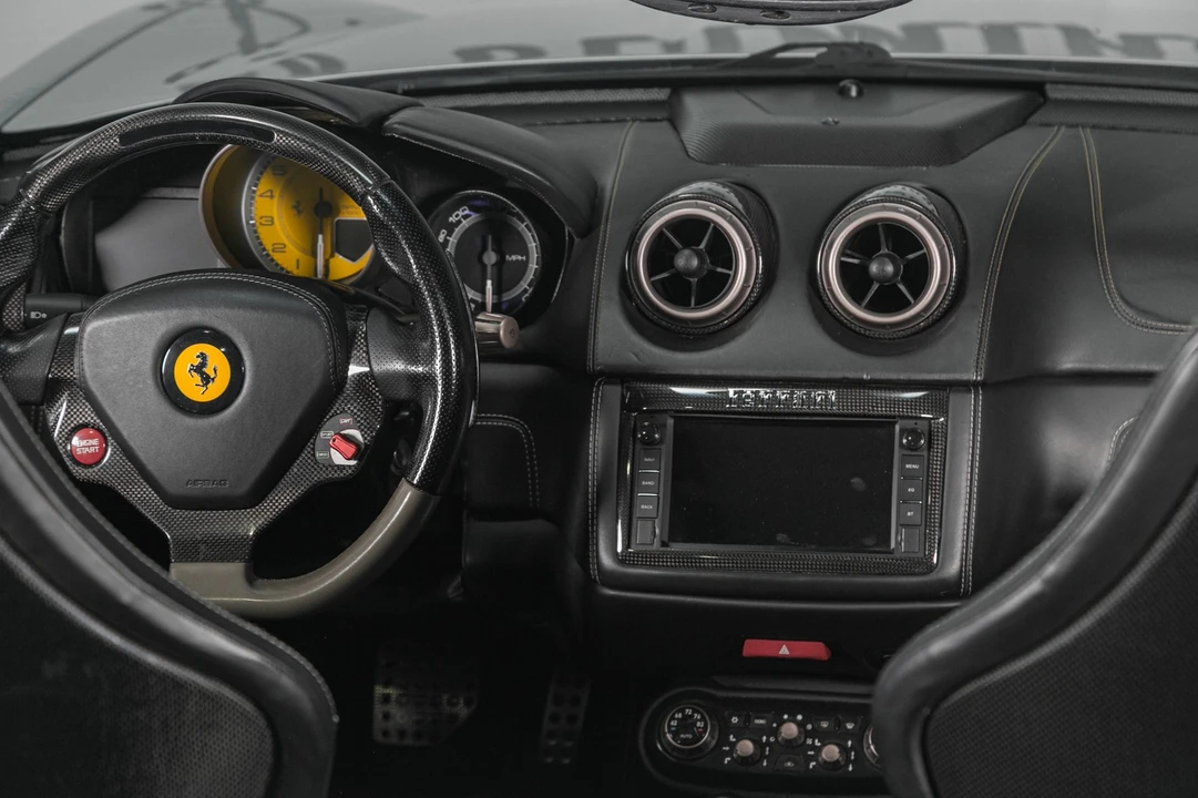 2012 Ferrari California - Image 26 of 31