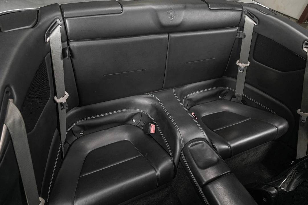 2012 Ferrari California - Image 25 of 31