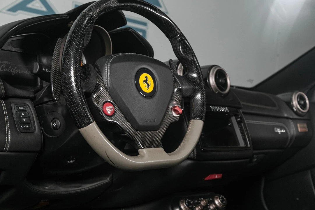 2012 Ferrari California - Image 6 of 21