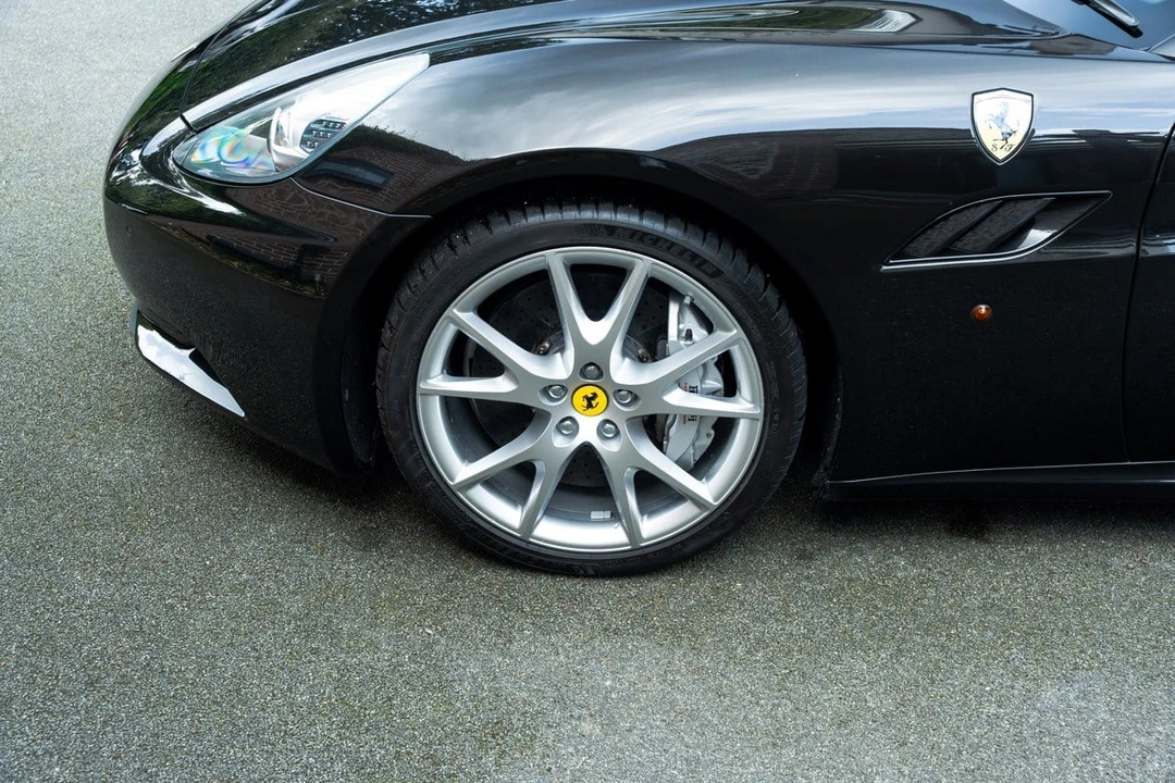 2012 Ferrari California 30 - Image 29 of 30