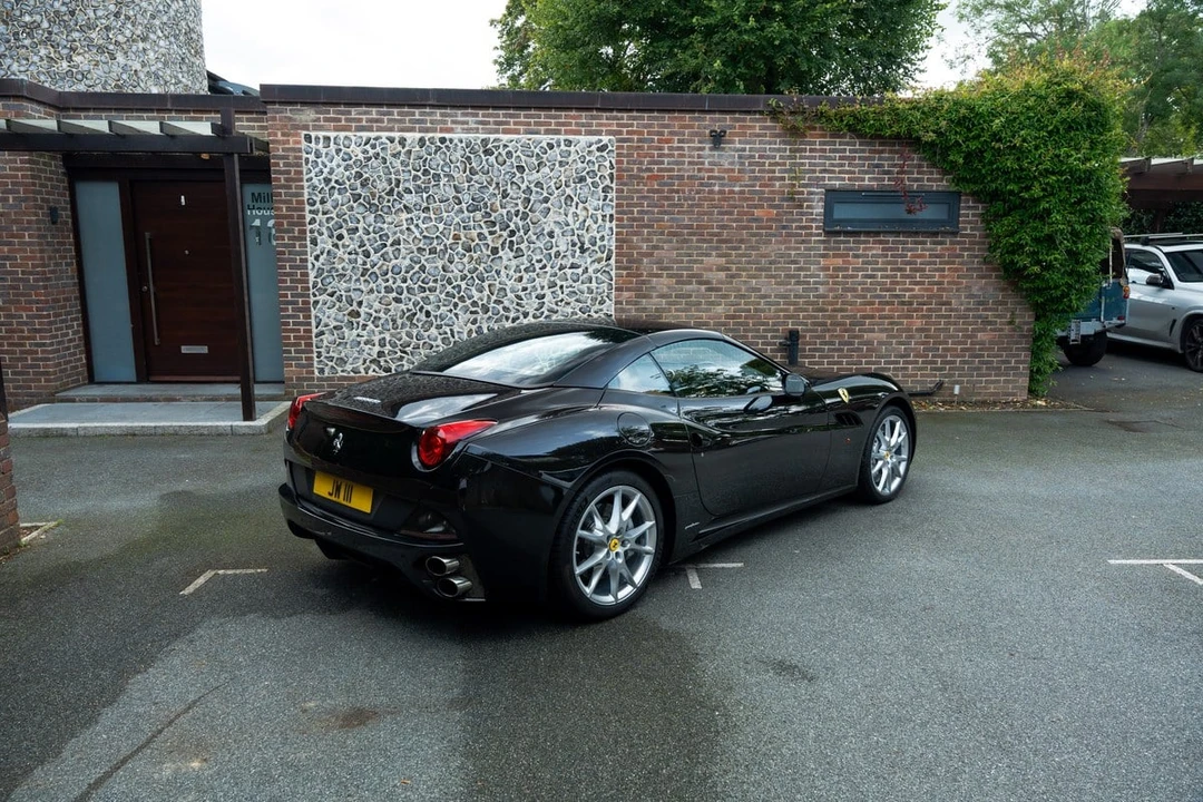 2012 Ferrari California 30 - Image 21 of 30