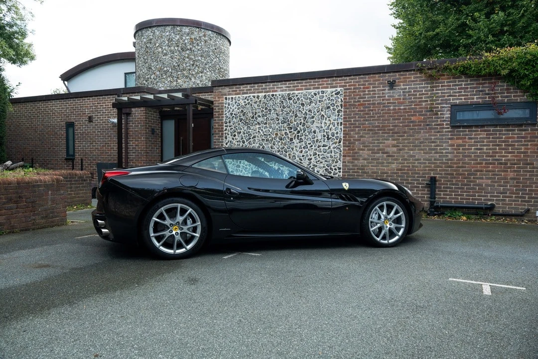 2012 Ferrari California 30 - Image 22 of 30