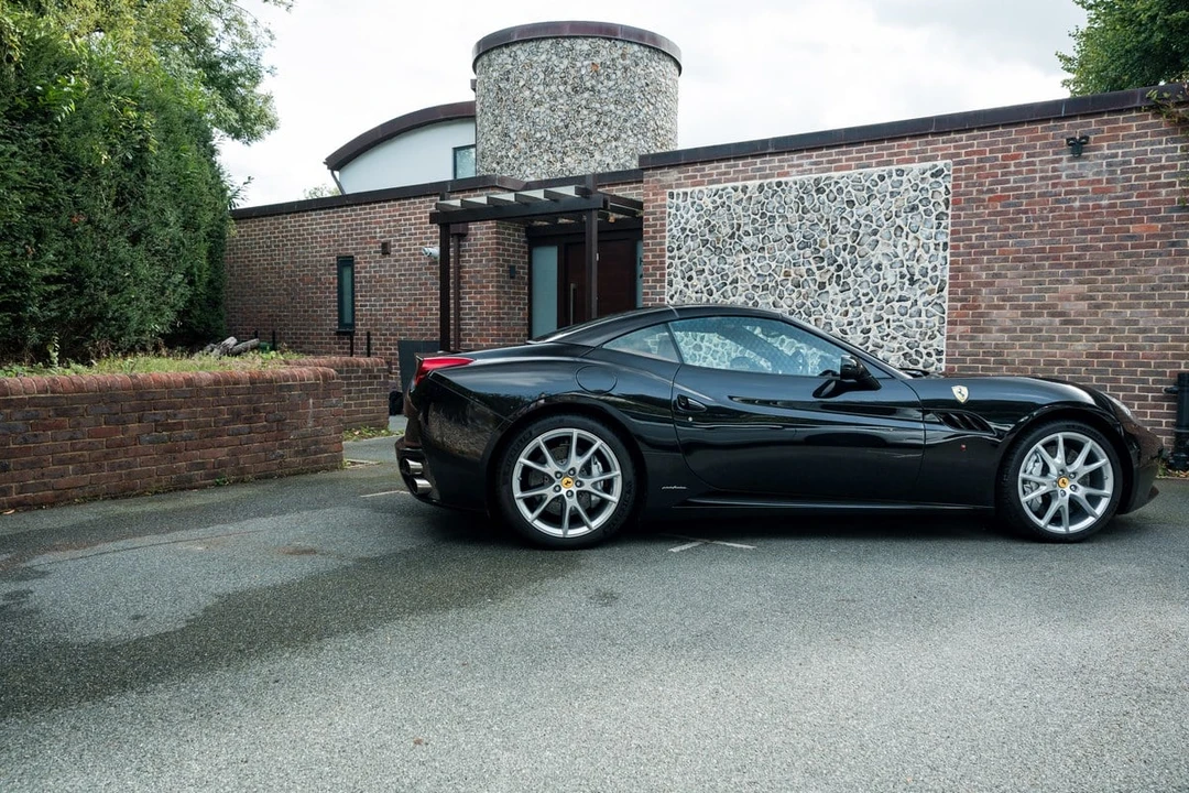 2012 Ferrari California 30 - Image 23 of 30