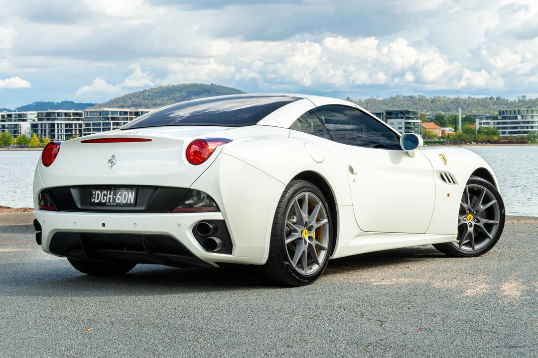 2012 Ferrari California 30 - Image 7 of 31