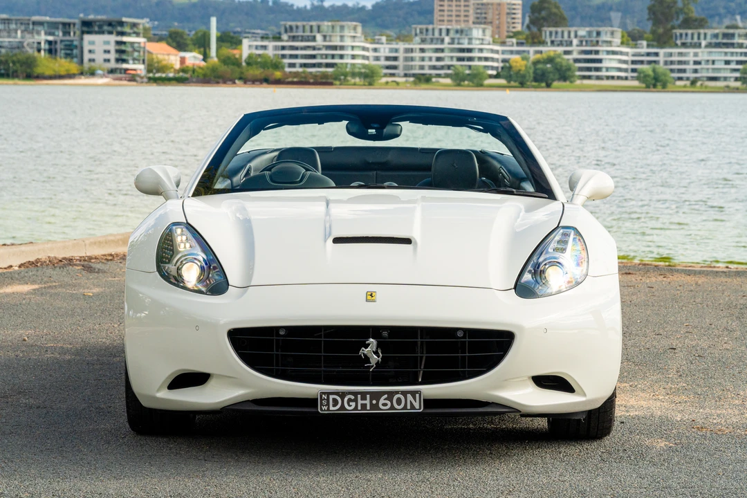 2012 Ferrari California 30 - Image 2 of 31