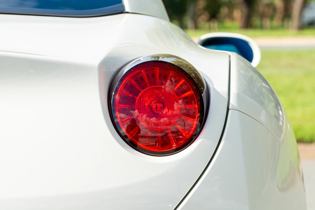 2012 Ferrari California 30 - Image 23 of 31