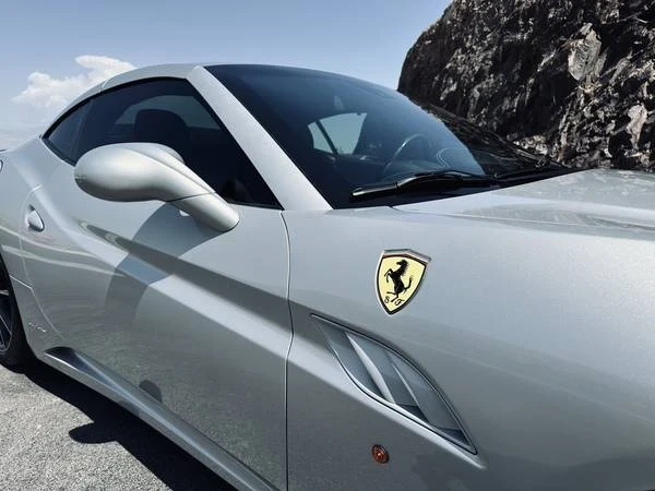 2012 Ferrari California - Image 3 of 17