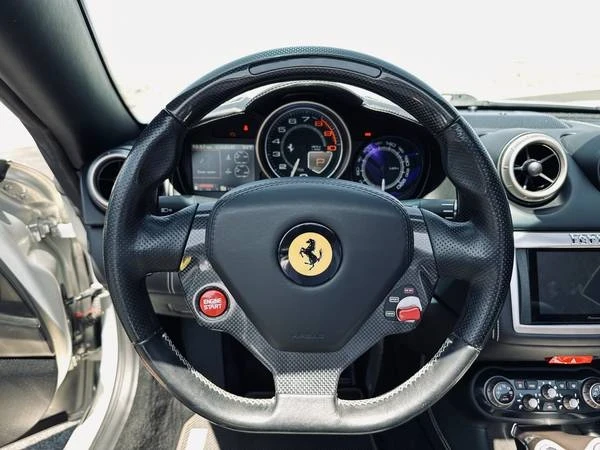 2012 Ferrari California - Image 13 of 17