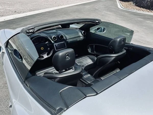 2012 Ferrari California - Image 9 of 17