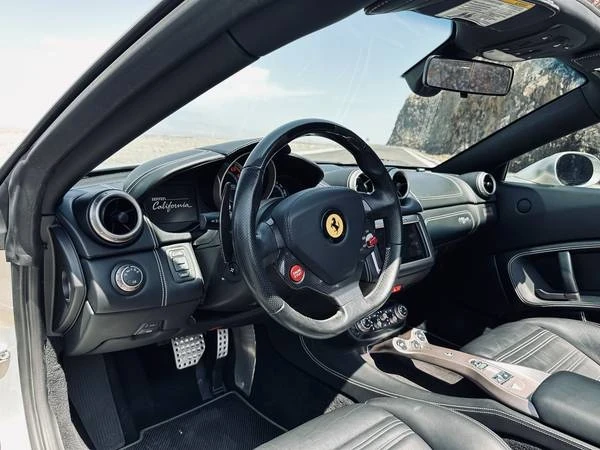 2012 Ferrari California - Image 12 of 17
