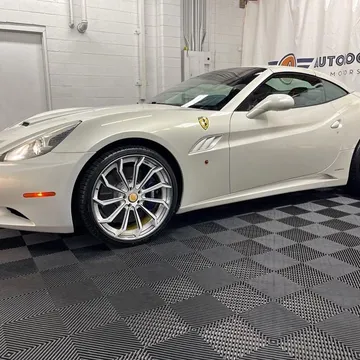 2012 Ferrari California Base