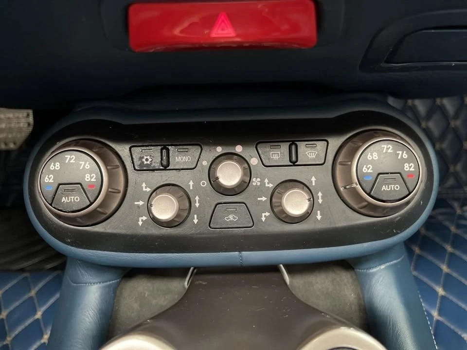 2012 Ferrari California - Image 10 of 20