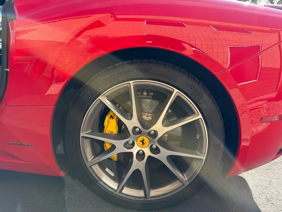 2012 Ferrari California - Image 17 of 20