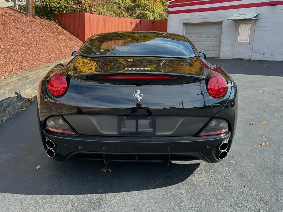 2012 Ferrari California - Image 4 of 15