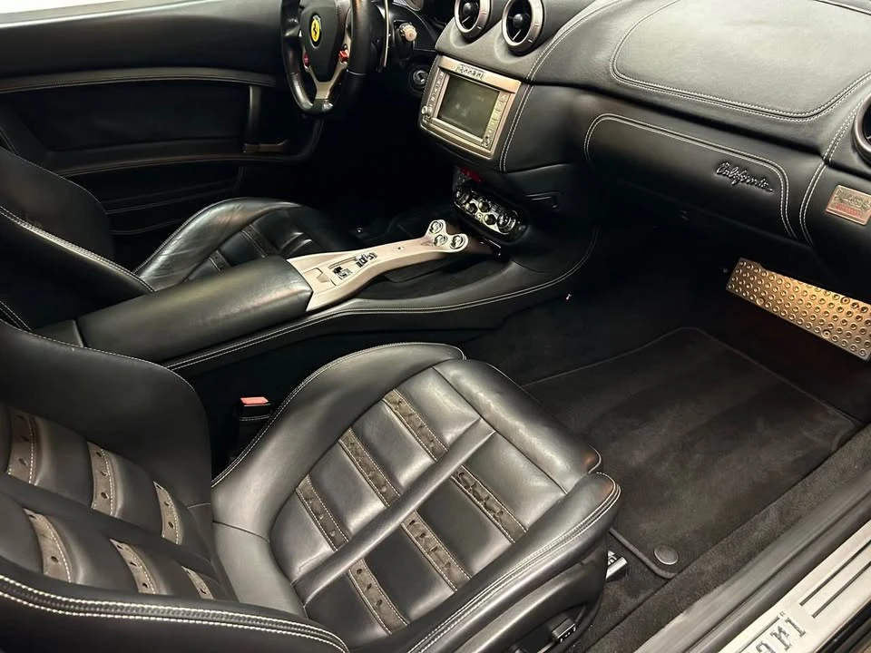 2012 Ferrari California - Image 14 of 15