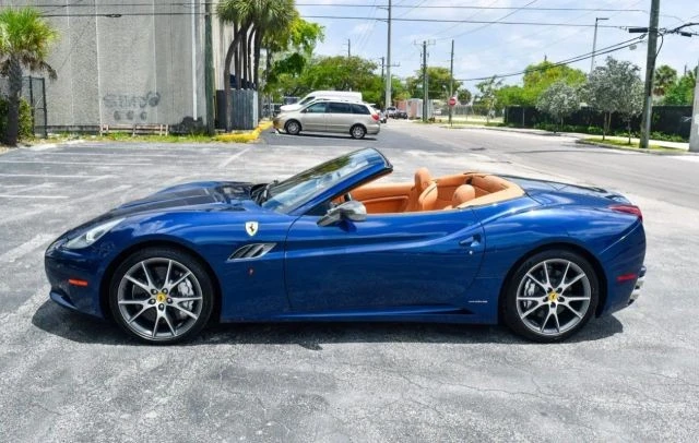 2012 Ferrari California - Image 19 of 31