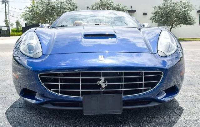 2012 Ferrari California - Image 21 of 31