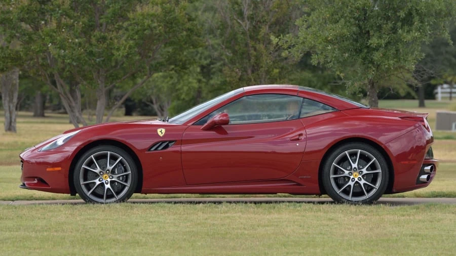 2012 Ferrari California - Image 8 of 31