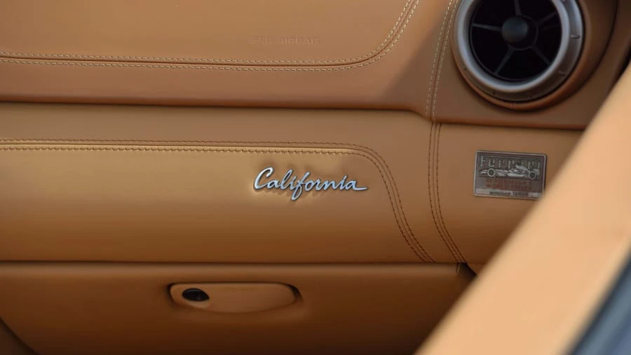 2012 Ferrari California - Image 11 of 31