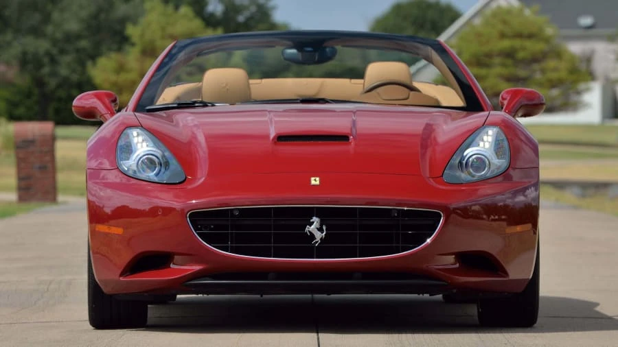 2012 Ferrari California - Image 14 of 31