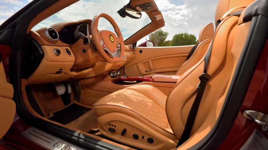 2012 Ferrari California - Image 22 of 31
