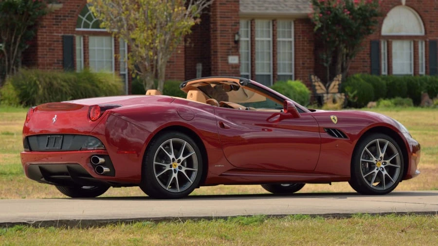 2012 Ferrari California - Image 29 of 31