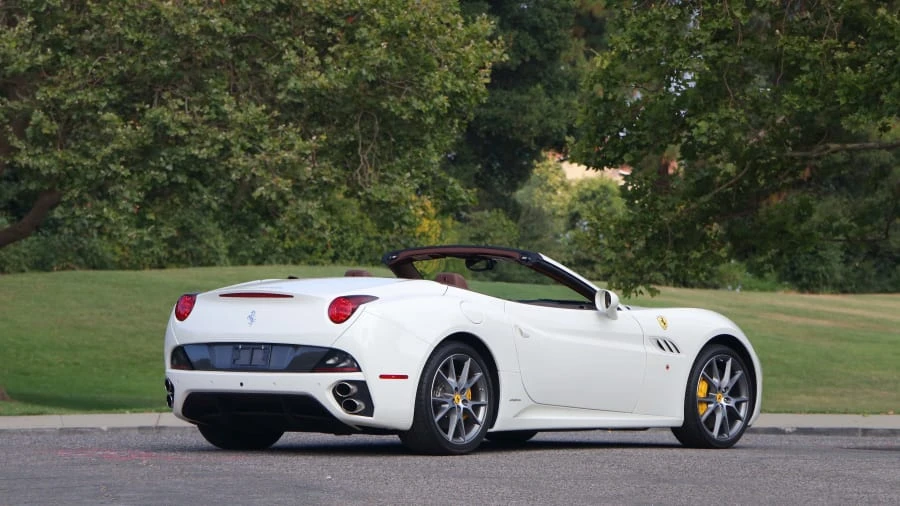 2012 Ferrari California - Image 3 of 12