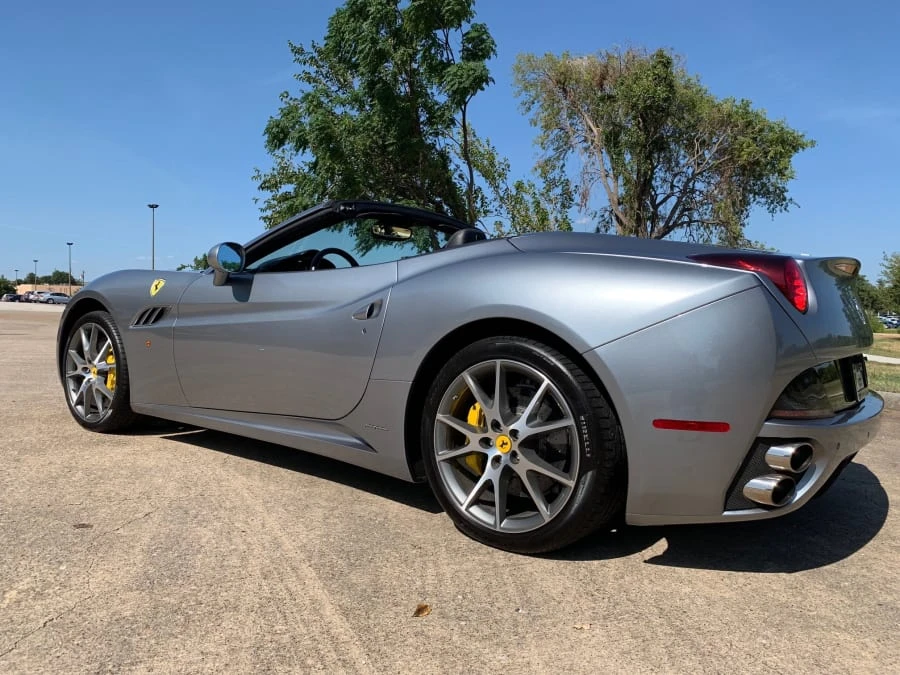 2012 Ferrari California - Image 3 of 12