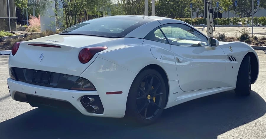 2012 Ferrari California - Image 2 of 7