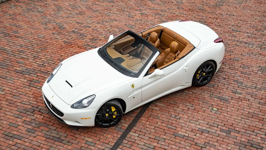 2012 Ferrari California - Image 8 of 25