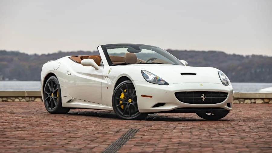 2012 Ferrari California - Image 9 of 25