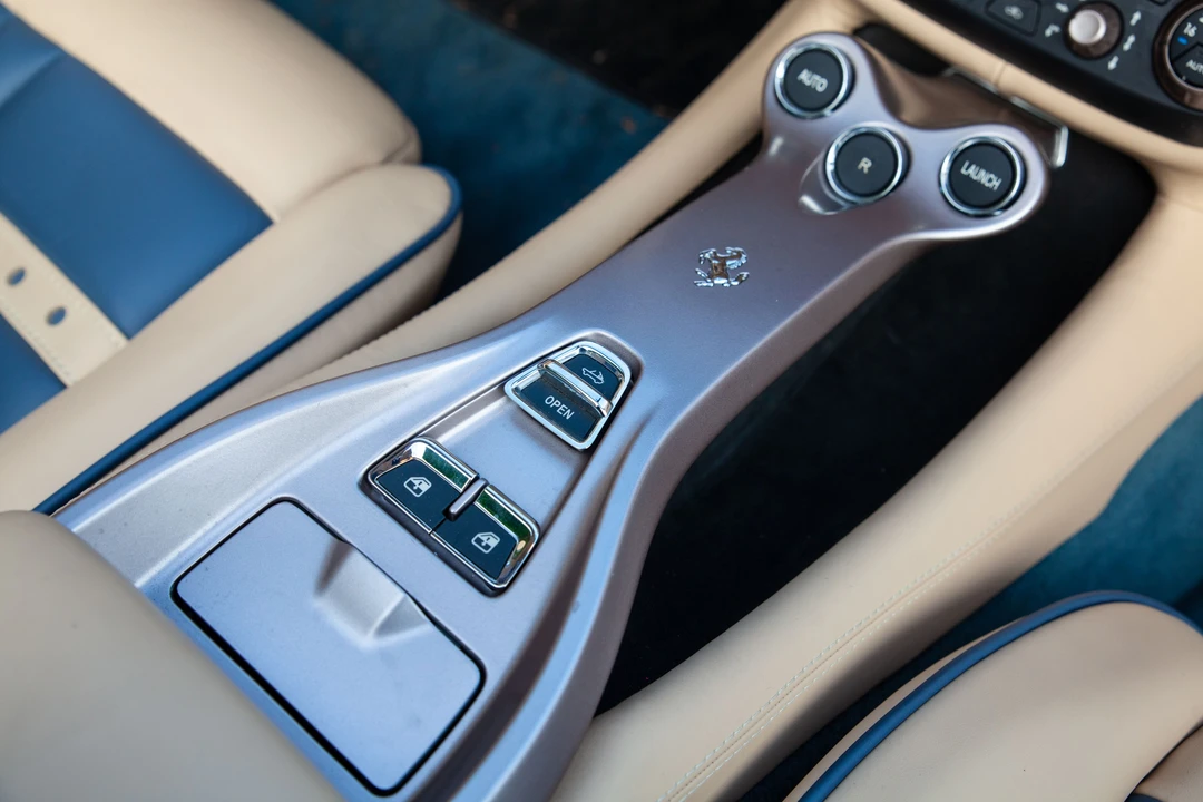 2012 Ferrari California - Image 19 of 31