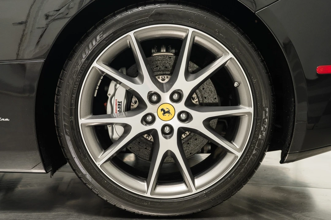 2012 Ferrari California - Image 11 of 21