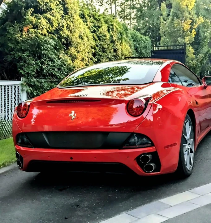 2012 Ferrari California - Image 2 of 7