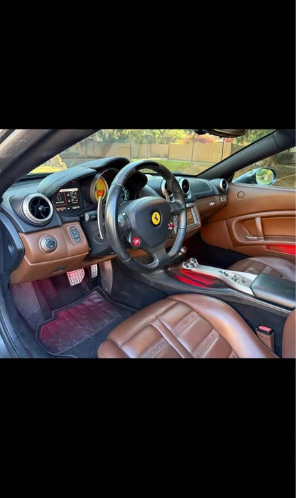 2012 Ferrari California - Image 7 of 13