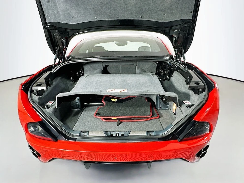 2012 Ferrari California - Image 26 of 31