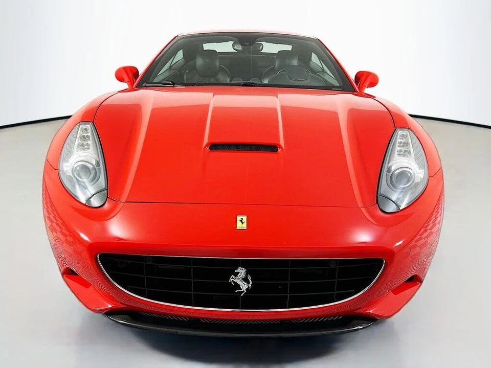 2012 Ferrari California - Image 6 of 31